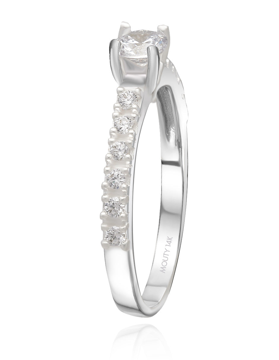 Amour ring in 14k white gold with zircons