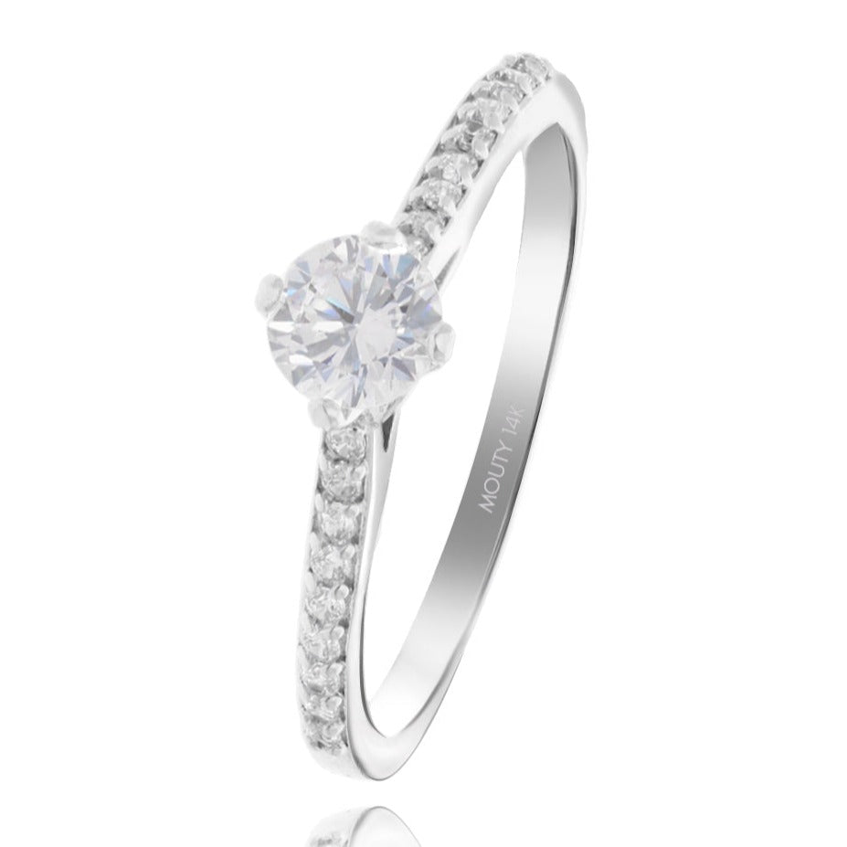 Arnel ring in 14k white gold with zircons