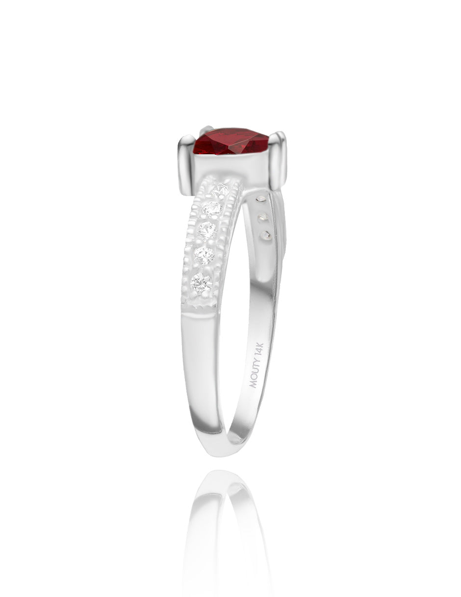 Fanny ring in 14k white gold with red zirconia