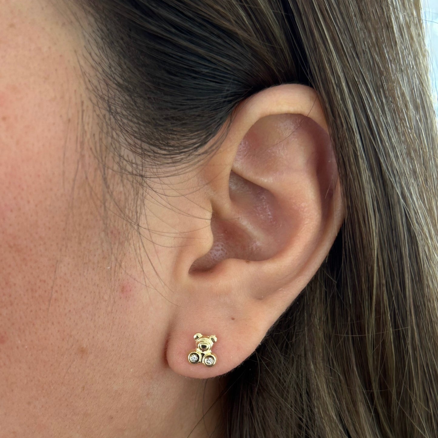 Teddy bear studs in 10k yellow gold with zircons Code: 14294 7mm