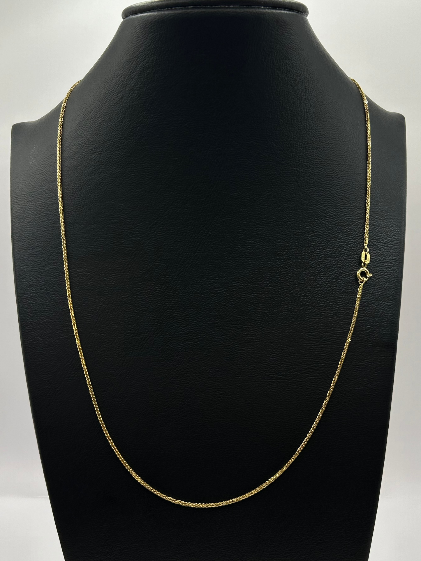 Italian Diamond-type chain in 14k yellow gold 