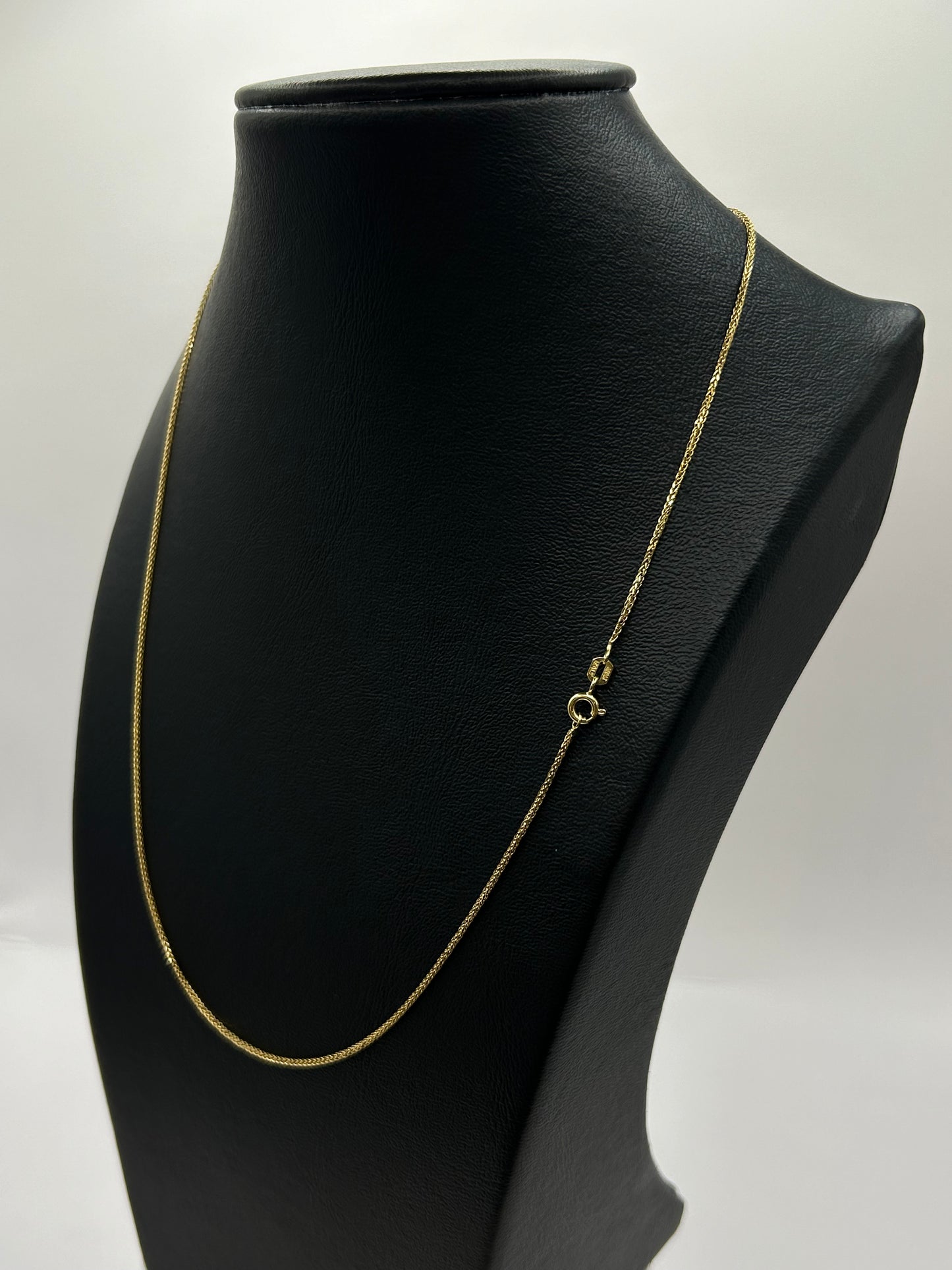 Italian Diamond-type chain in 14k yellow gold 