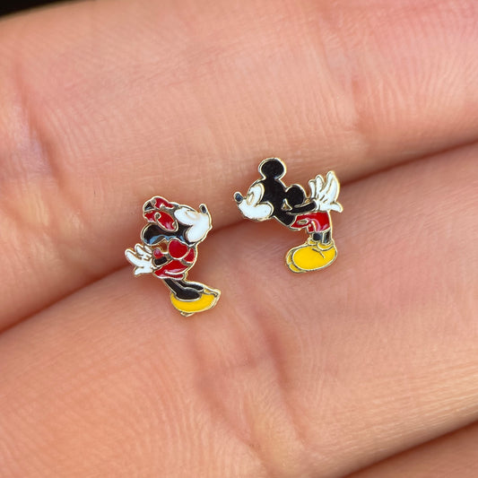 Broqueles Minnie y Mickey beso esmaltado oro amarillo 10k Disney®️