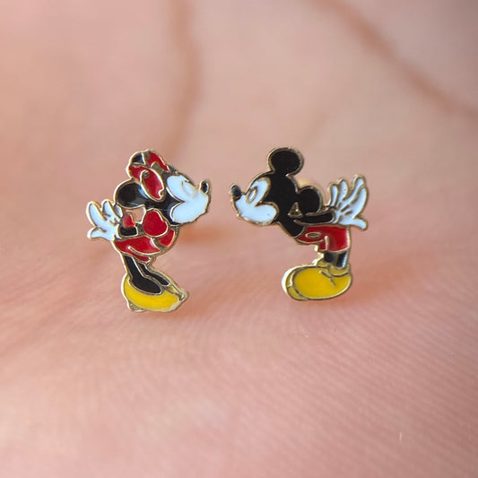 Mickey &amp; Minnie Necklace and Studs Duo in 10k Yellow Gold Enameled Disney®️