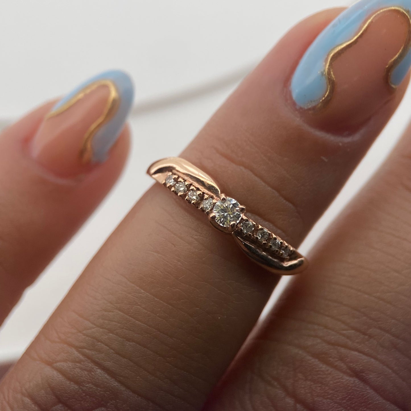 Ring in 14k rose gold with diamonds Mod: OF1595