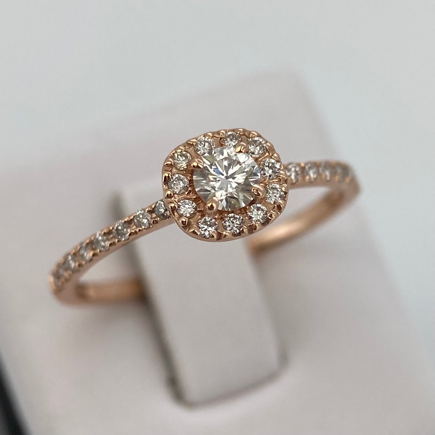 Ring in 14k rose gold with diamonds Mod: OF1692