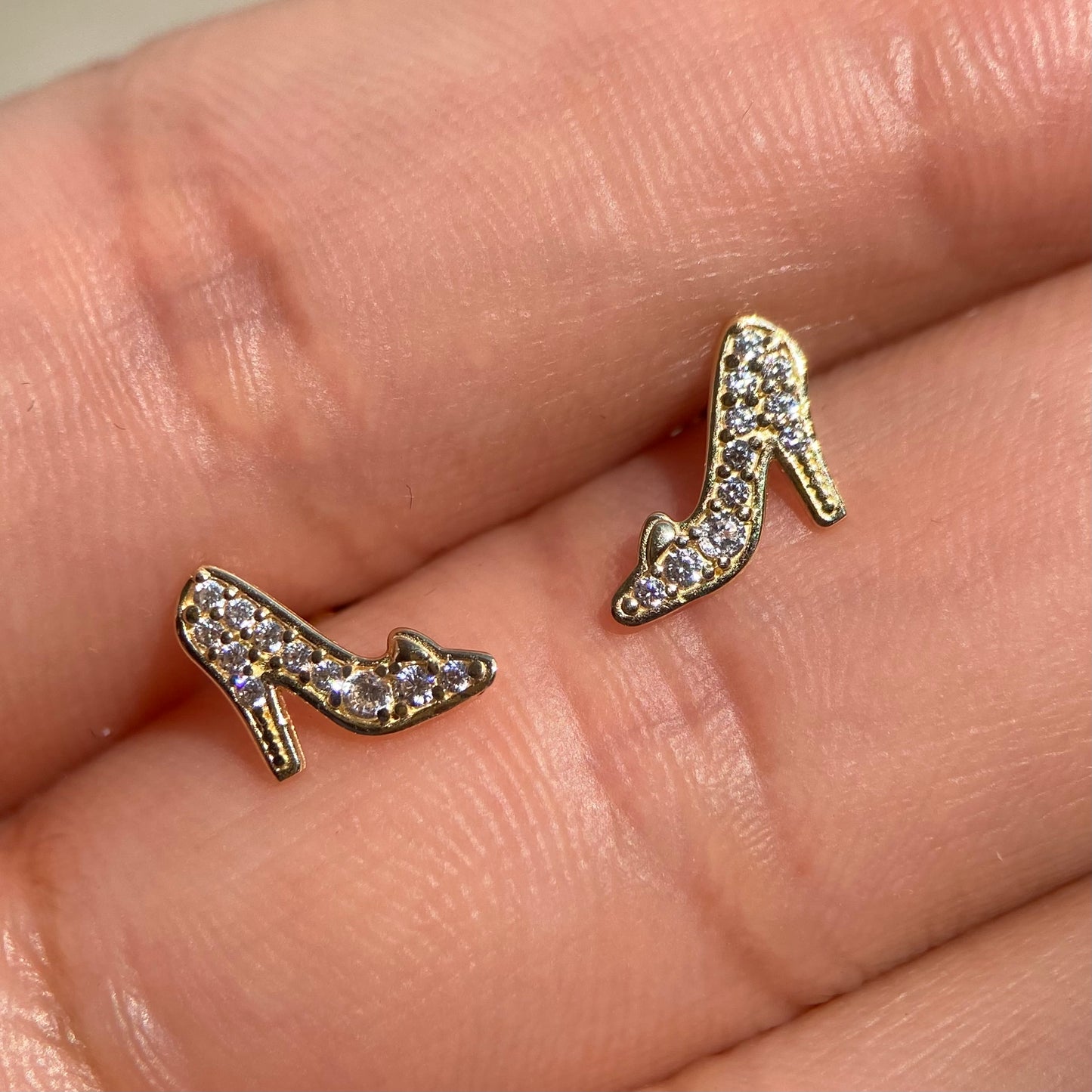 High Heel Slipper Buckles in 10k Yellow Gold with Disney®️ Zirconia