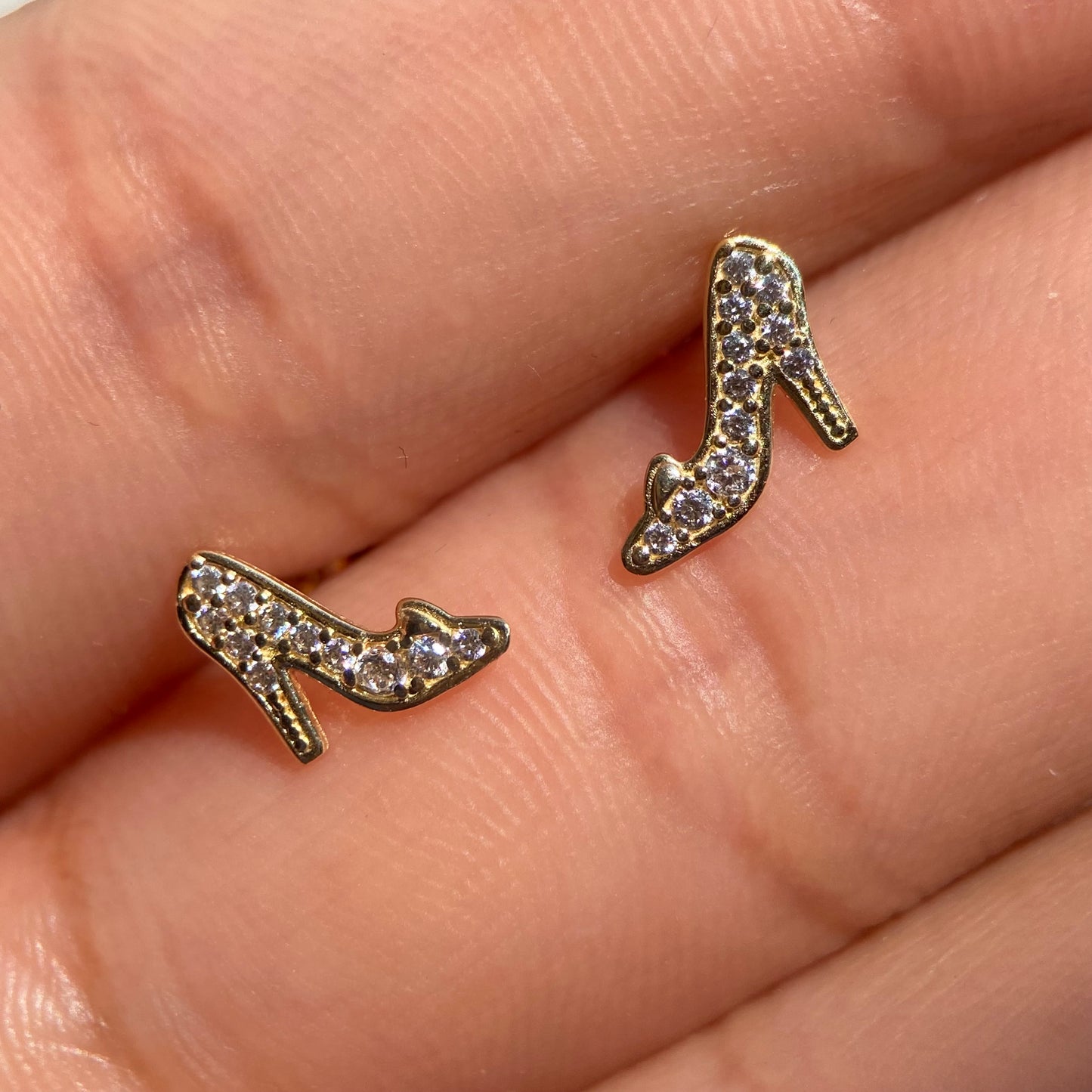 High Heel Slipper Buckles in 10k Yellow Gold with Disney®️ Zirconia