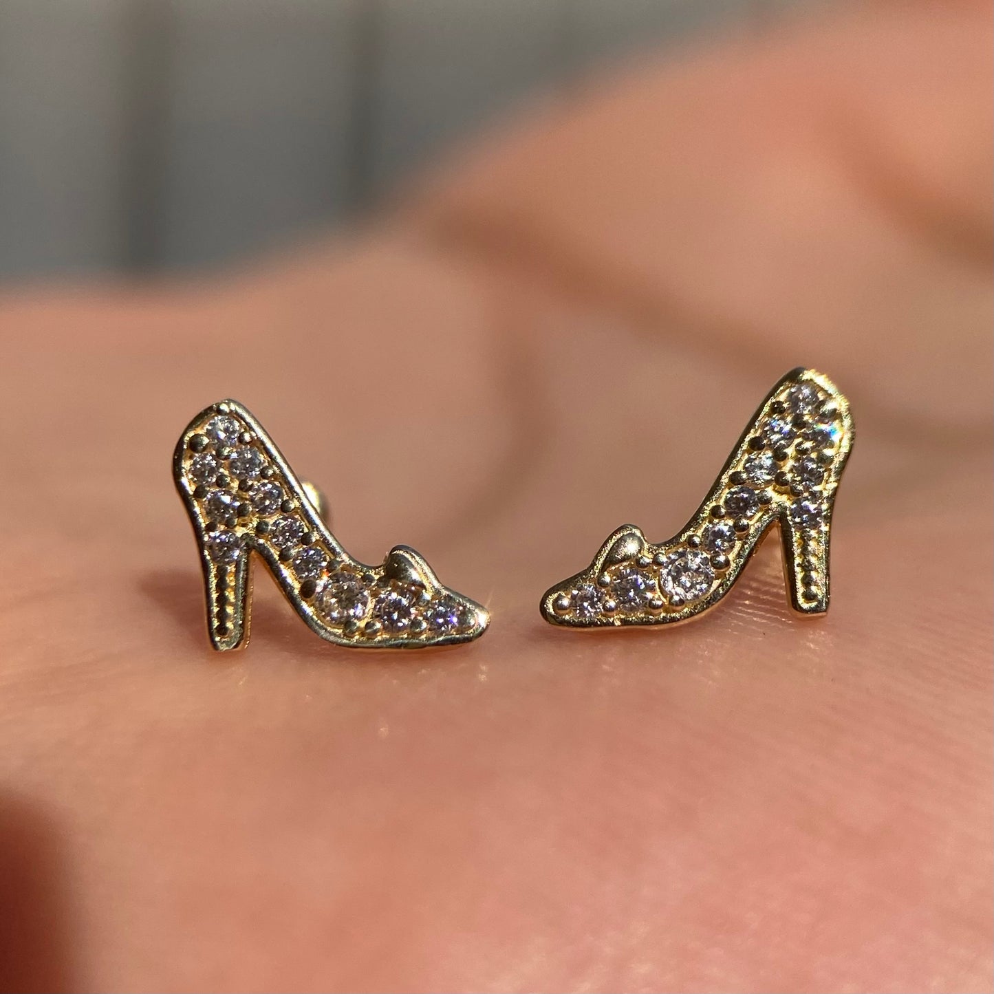 High Heel Slipper Buckles in 10k Yellow Gold with Disney®️ Zirconia