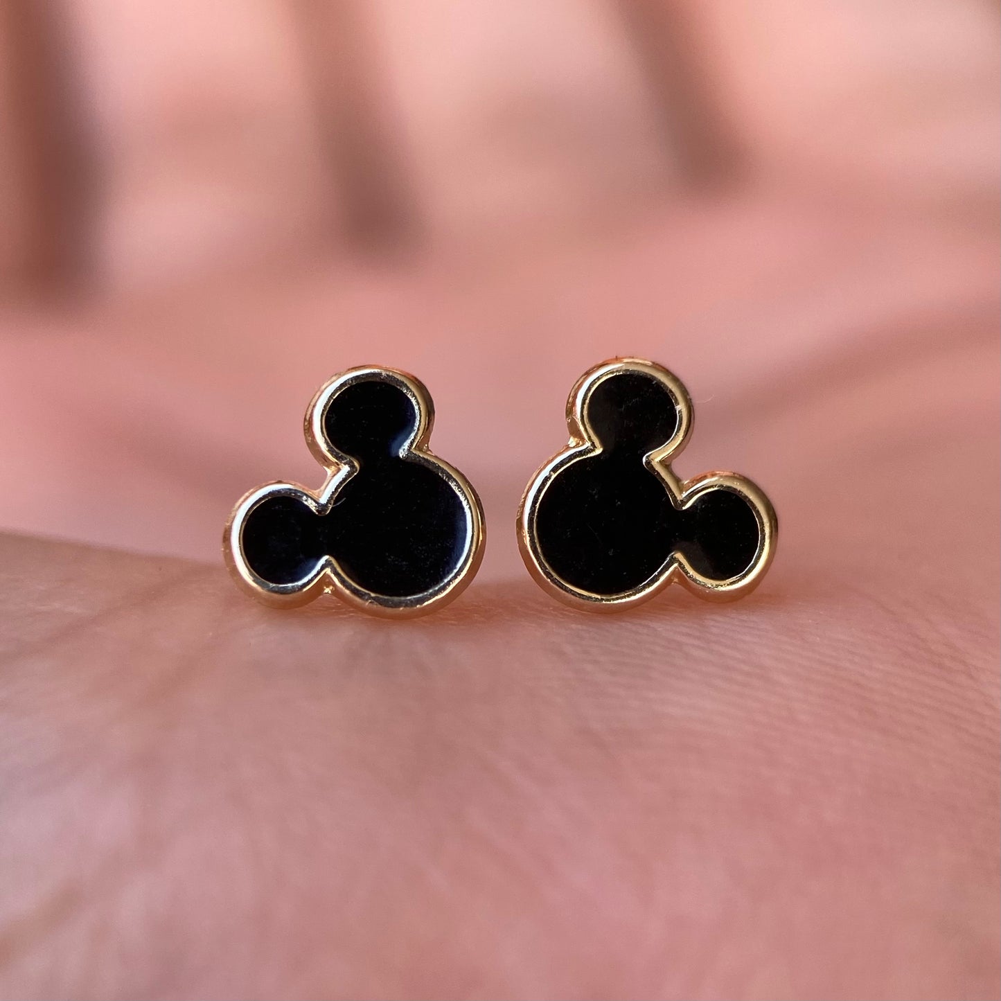 Mickey basic die-cut brooches enameled 10k yellow gold Disney®️