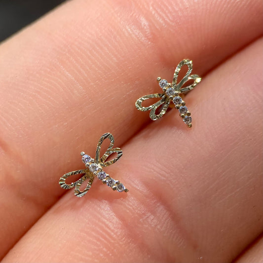 Diamond dragonfly buckles in 10k yellow gold with zirconias Cod: 14275 7mm