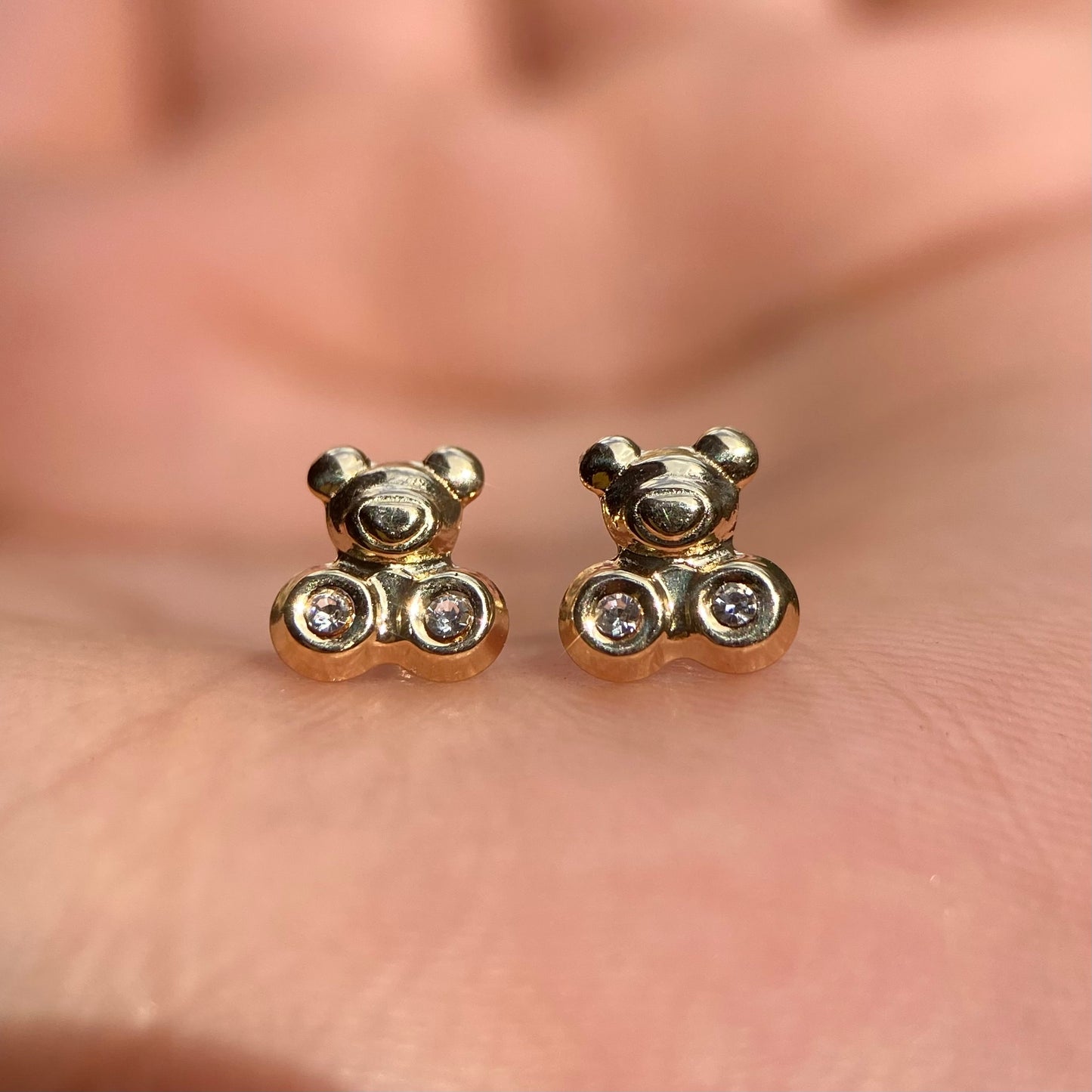 Teddy bear studs in 10k yellow gold with zircons Code: 14294 7mm