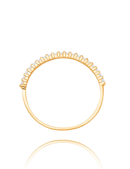 Maybe half churumbela ring in 14k yellow gold with zircons