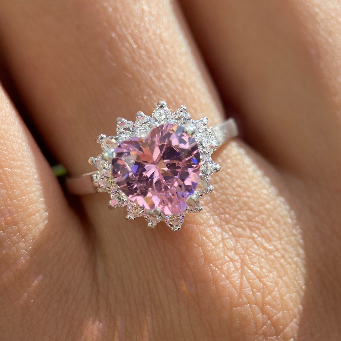 Serena ring in 10k white gold with pink zirconia inspired by Sailor M.