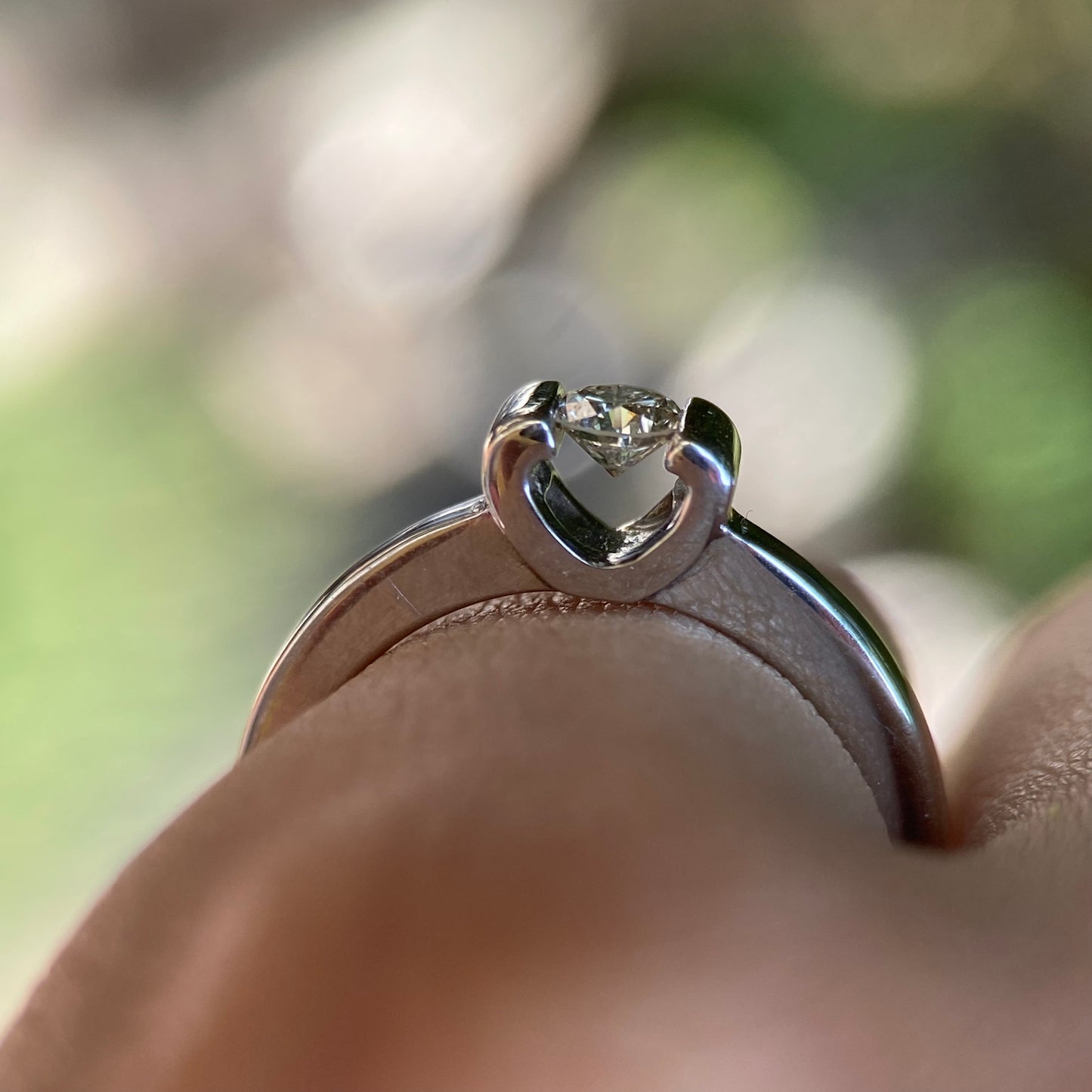 Ring in 14k white gold with diamond Mod: OF1238