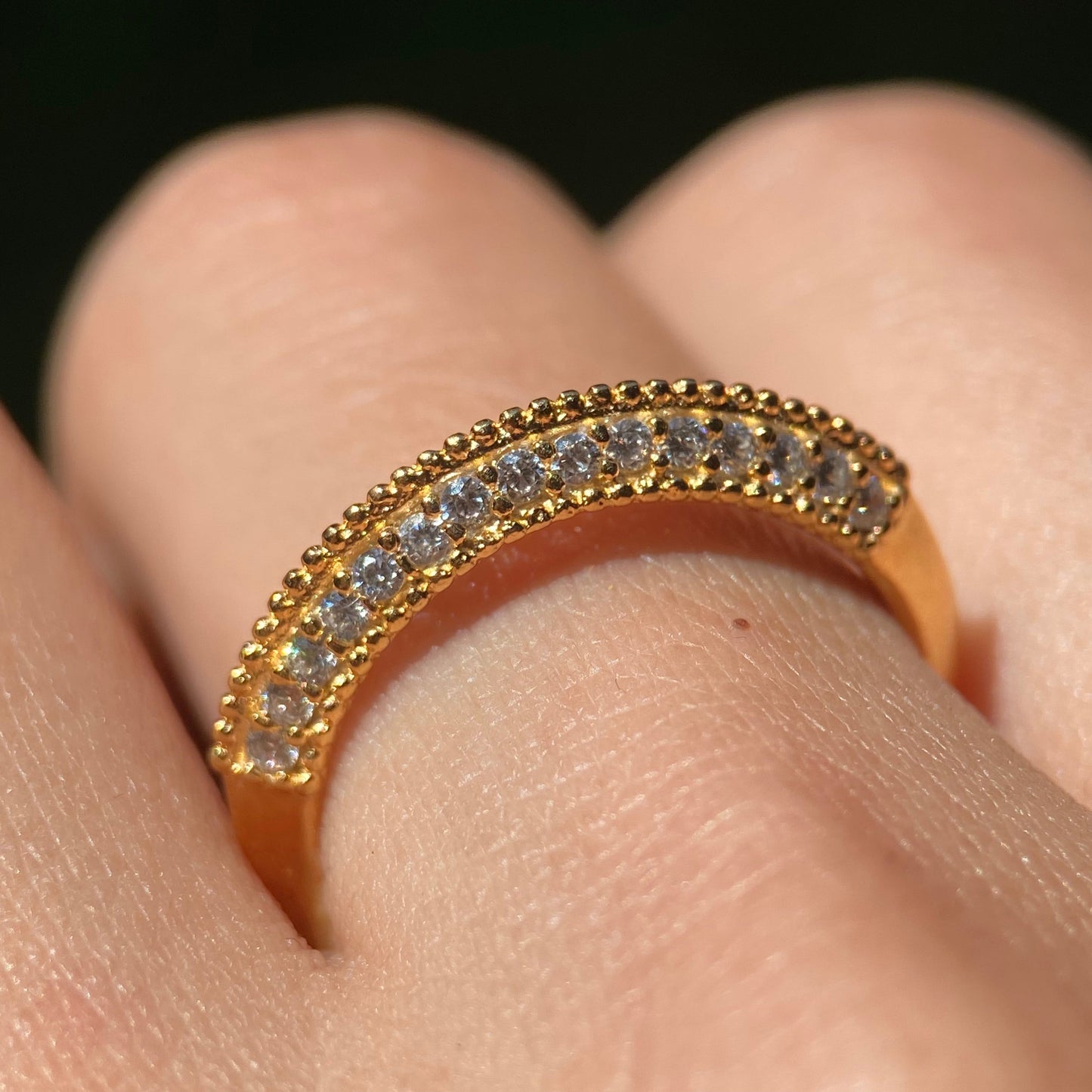 Elsie ring in 14k yellow gold with zircons