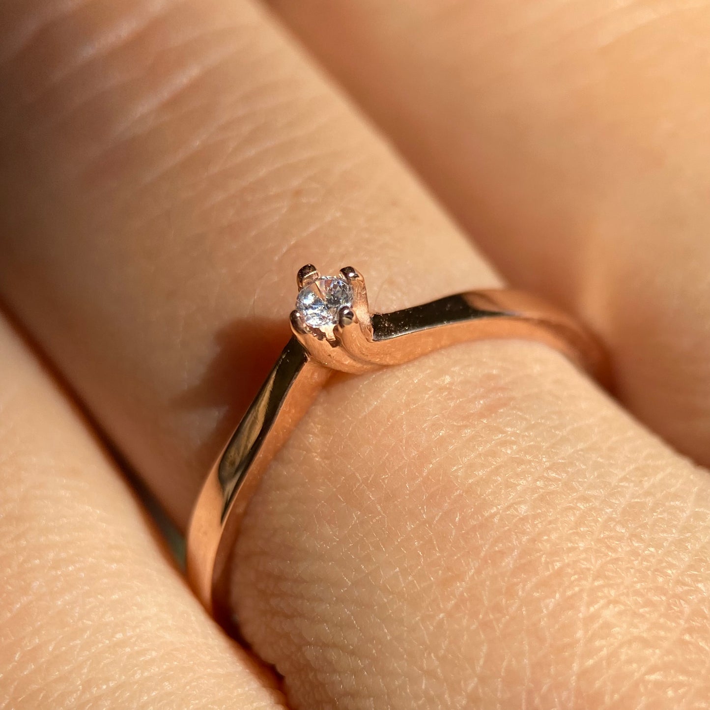 Olivia ring in 14k rose gold with zirconia 