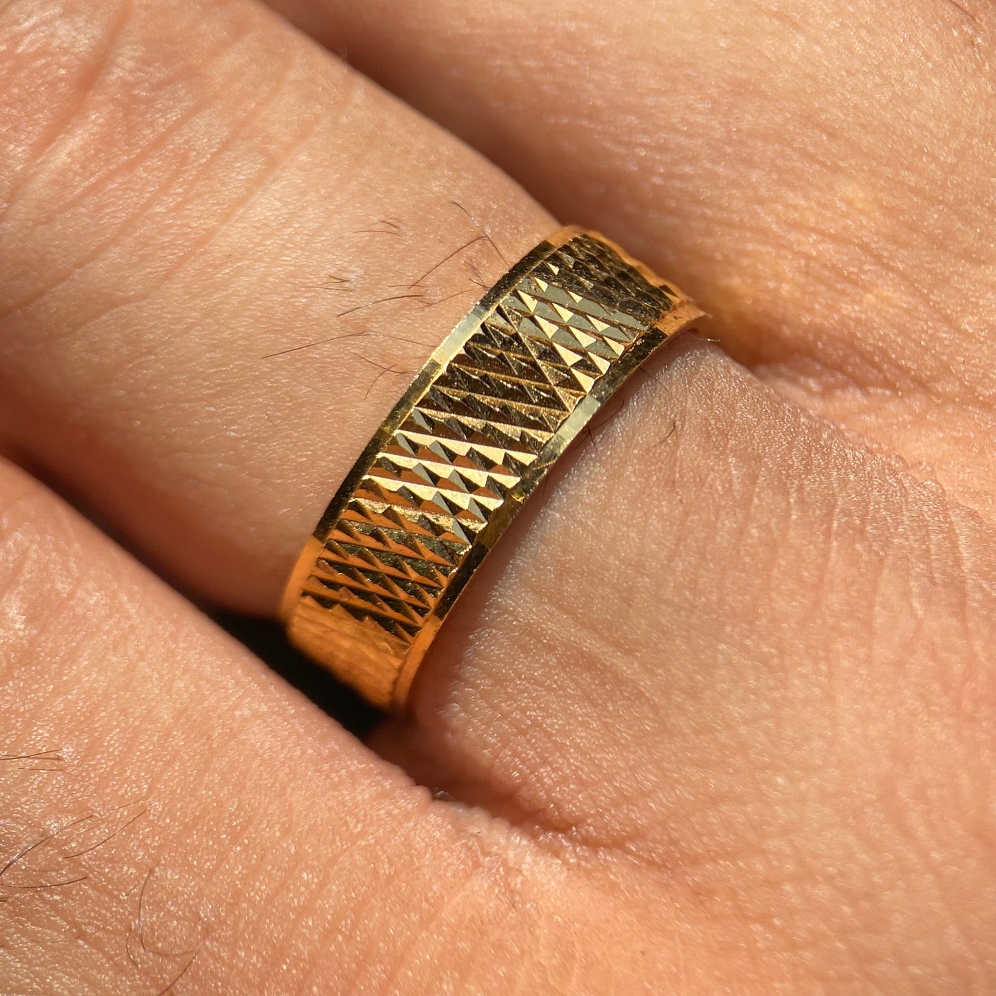 Liam ring in silver with yellow gold plating