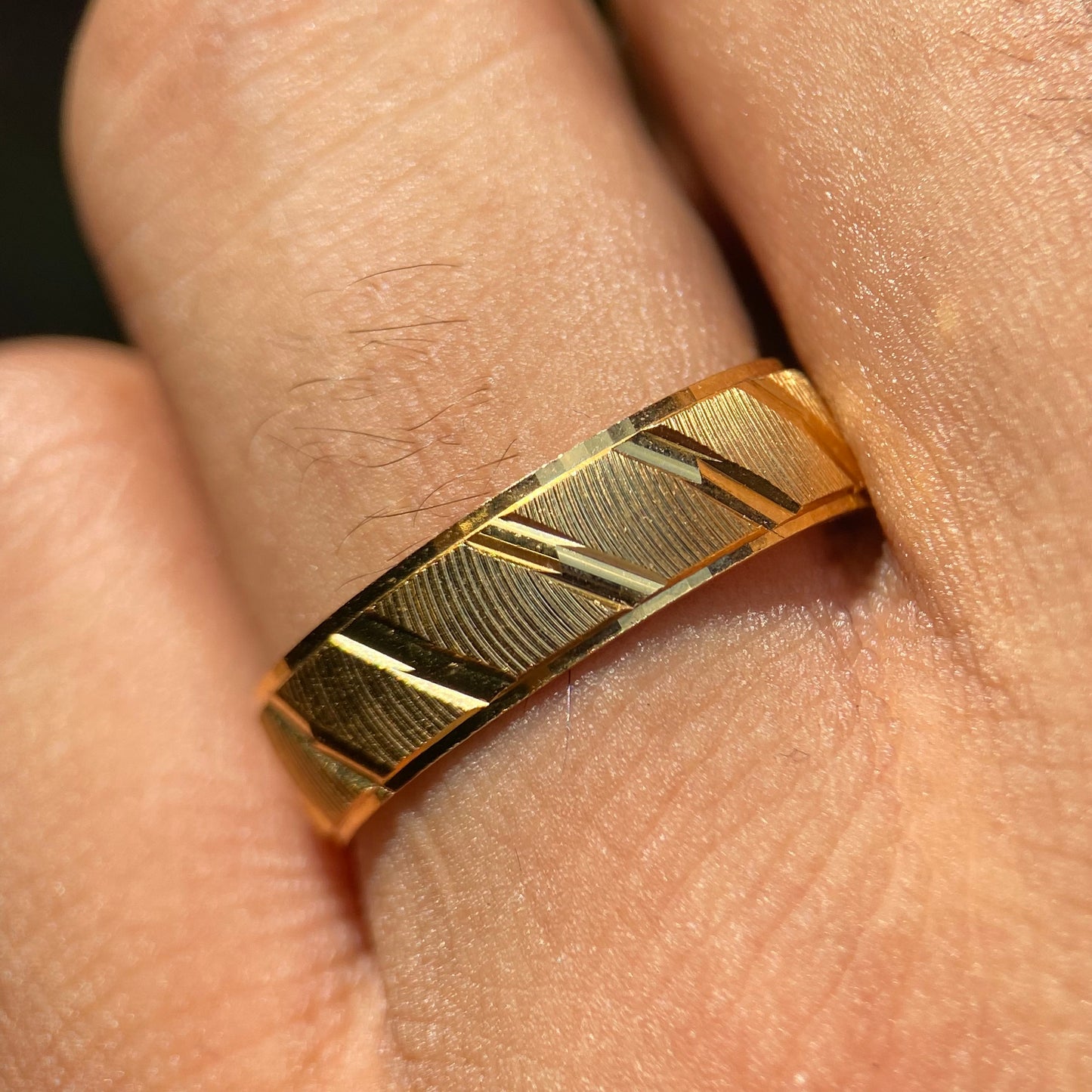 Richard ring in silver with yellow gold plating