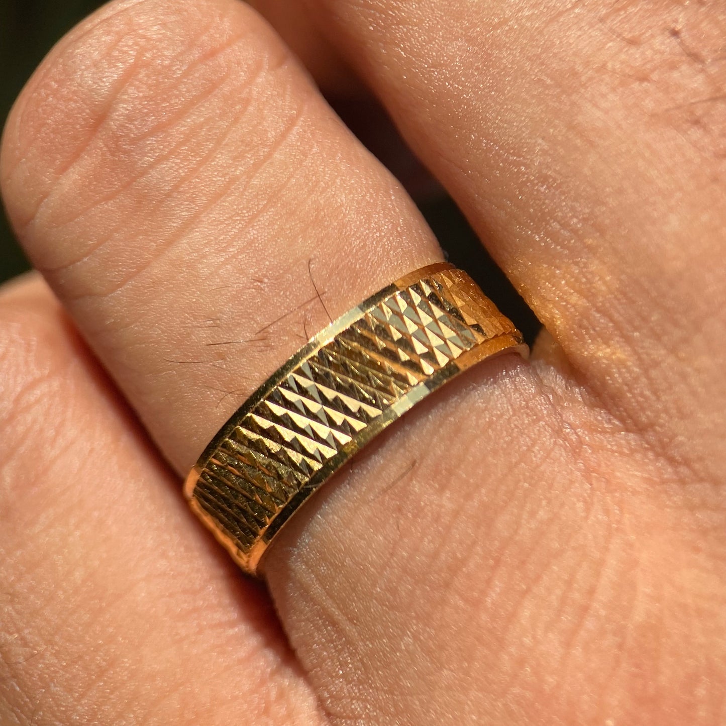 Liam ring in silver with yellow gold plating